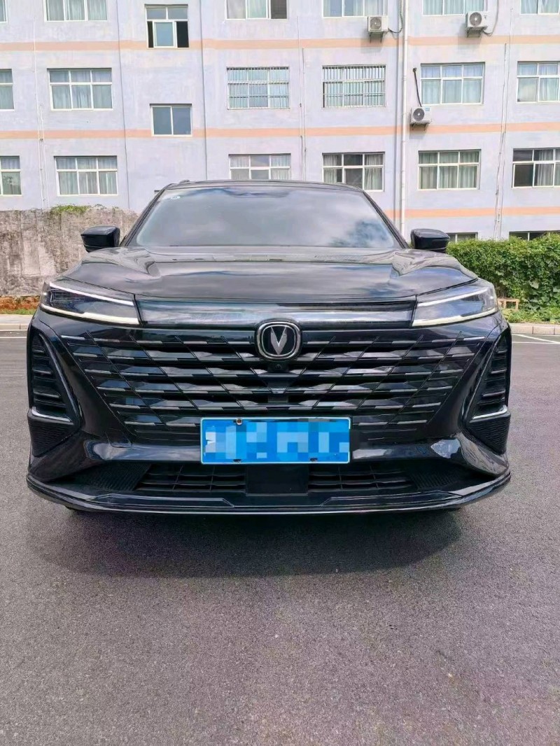 貴陽25年長安汽車CS751