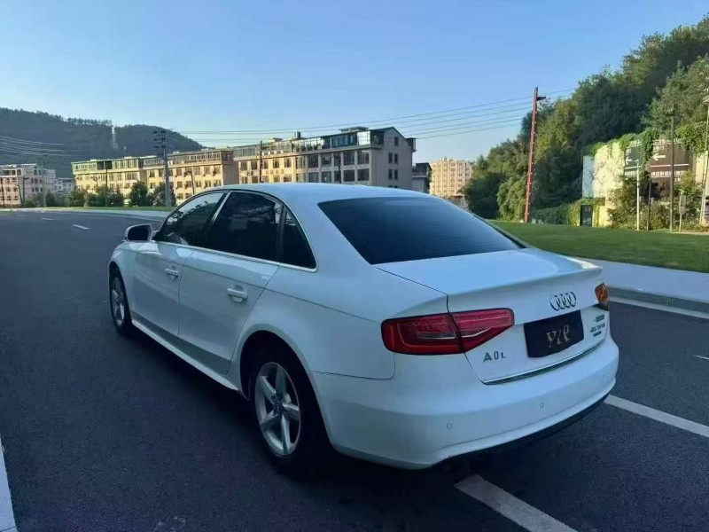 金华16年奥迪A4L8