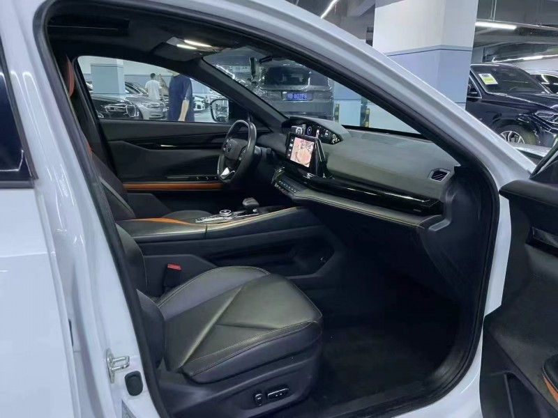 深圳23年長安汽車UNI7
