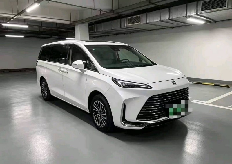 唐山25年别克GL83