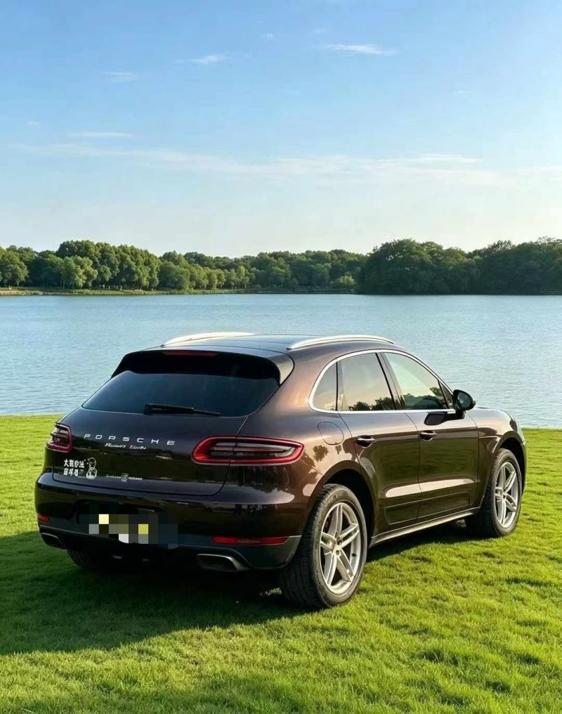 广州14年保时捷Macan7