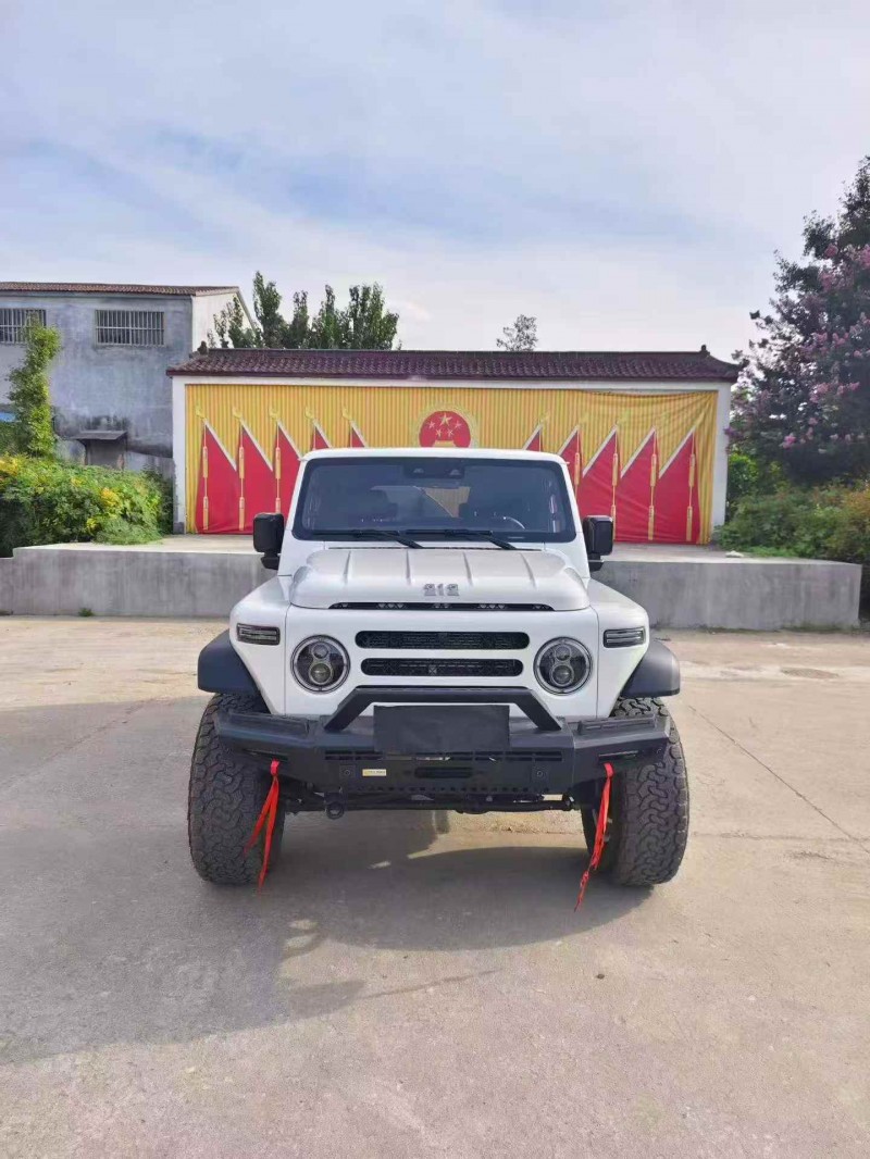南通25年Jeep牧马人1