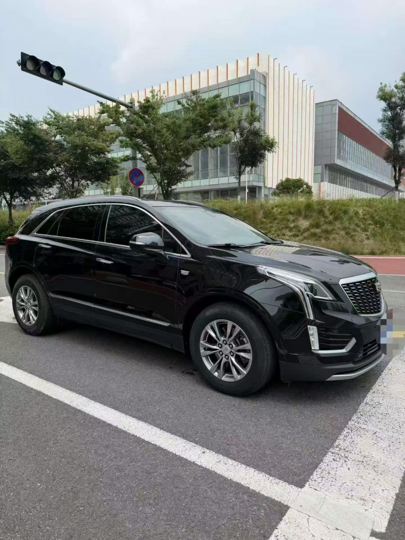 枣庄21年凯迪拉克XT52