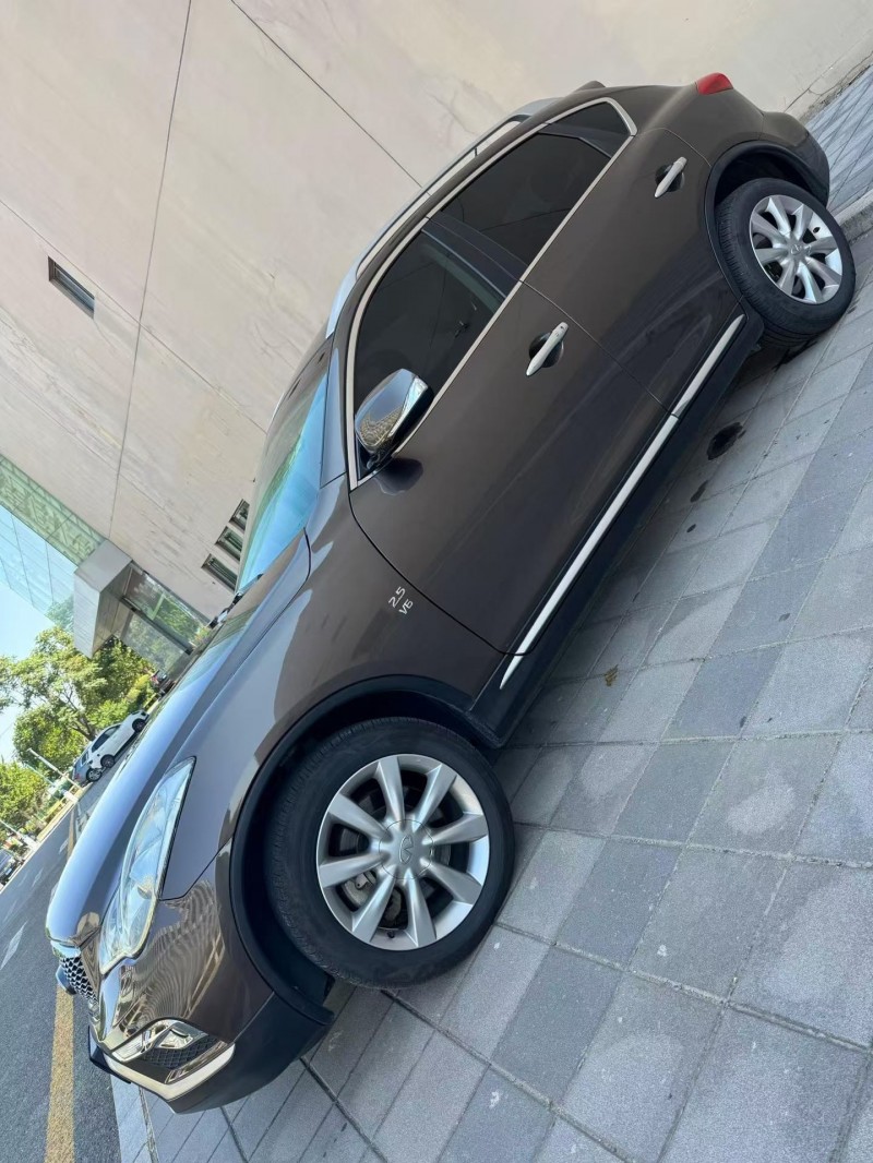 营口17年英菲尼迪QX503