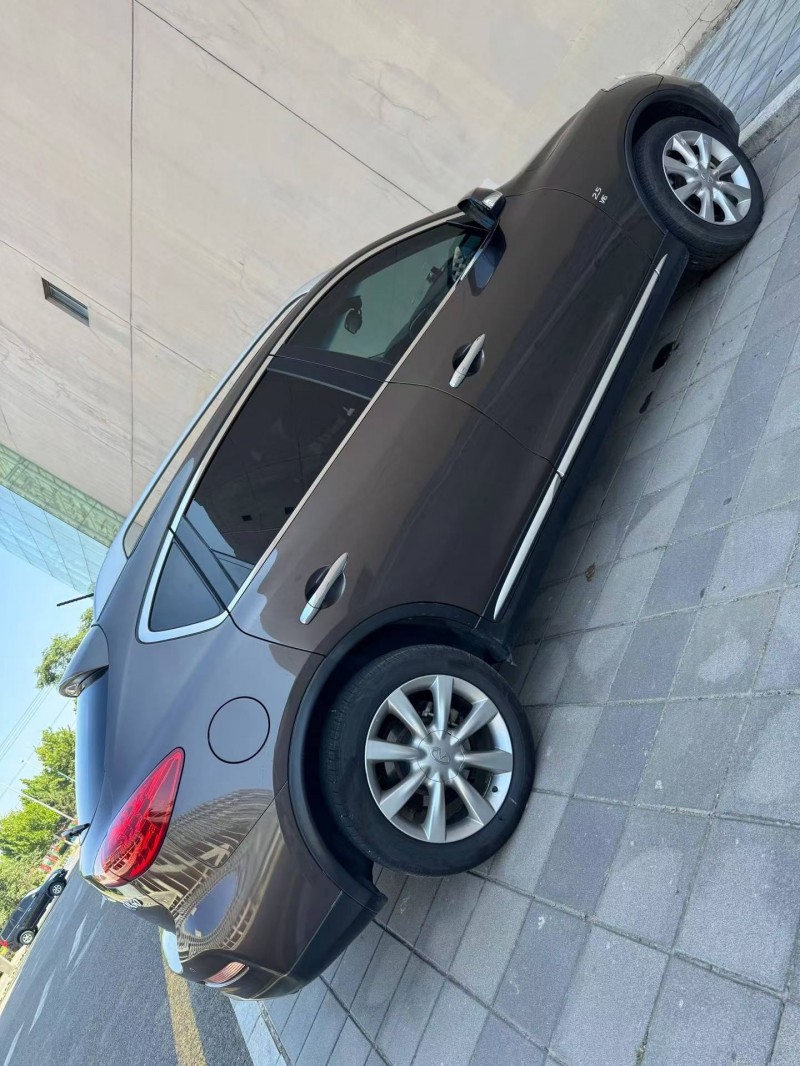 营口17年英菲尼迪QX507