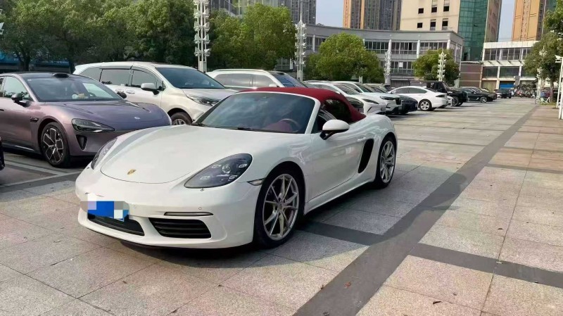 连云港22年保时捷7182