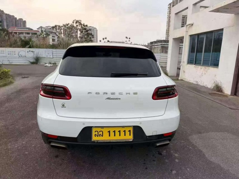南宁17年保时捷Macan9