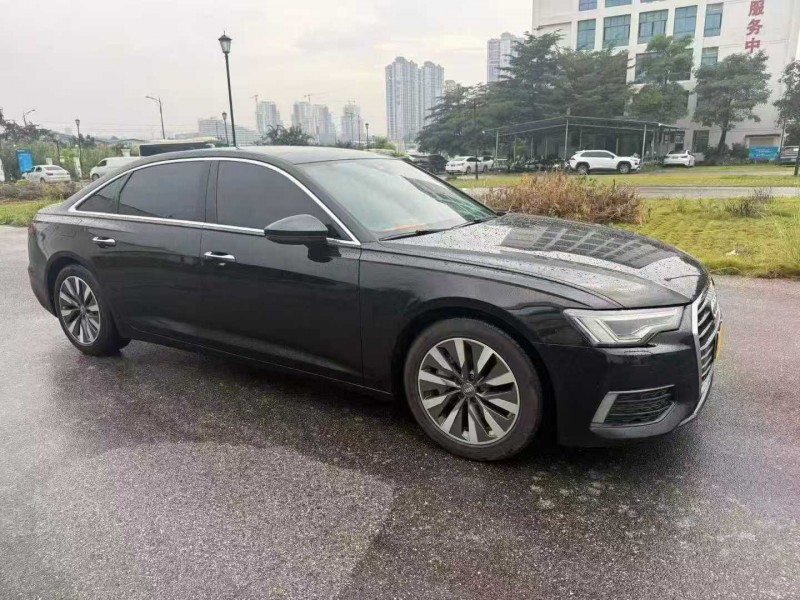 南宁19年奥迪A6L2