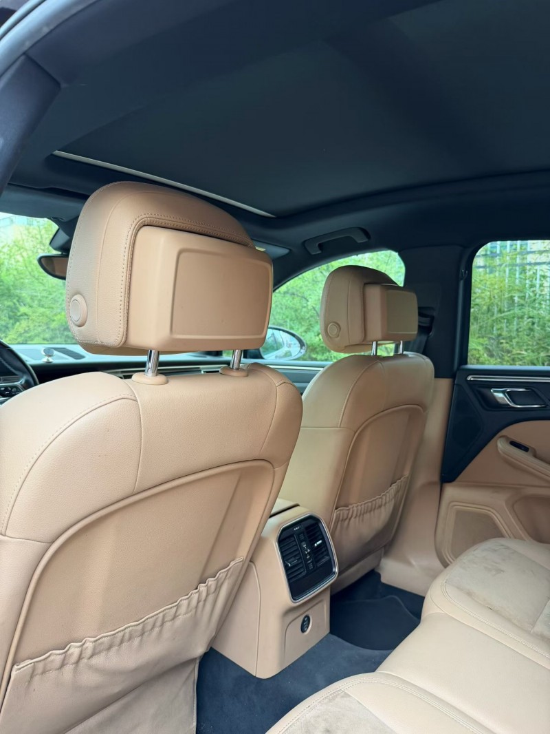 宿迁15年保时捷Macan5