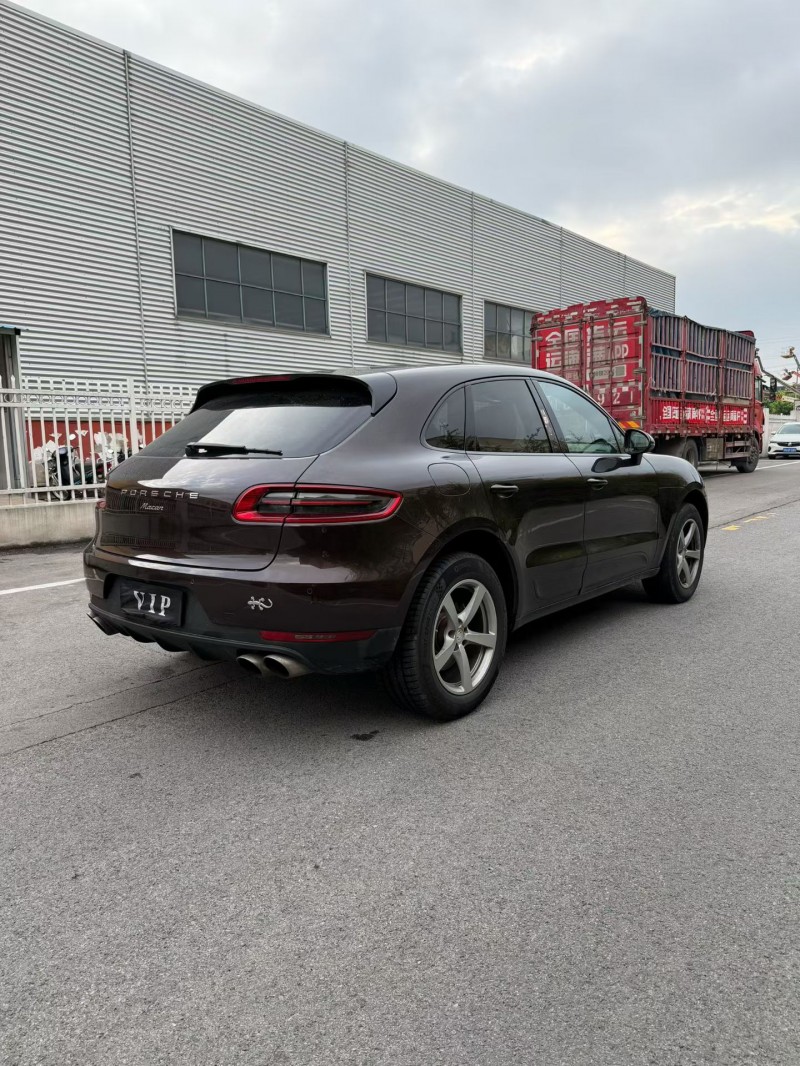 宿迁15年保时捷Macan8