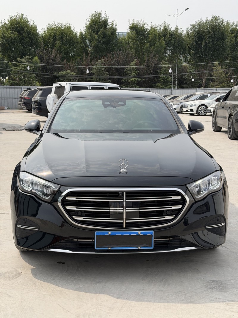 新乡24年奔驰E1