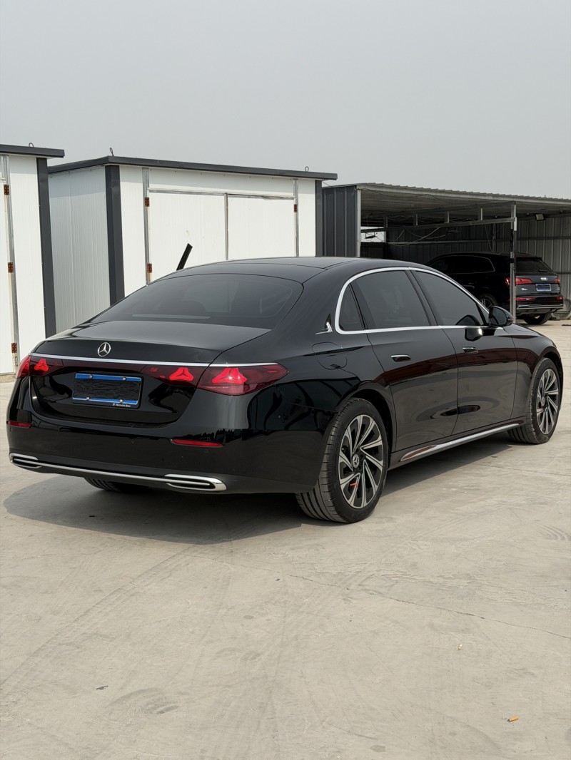 新乡24年奔驰E9