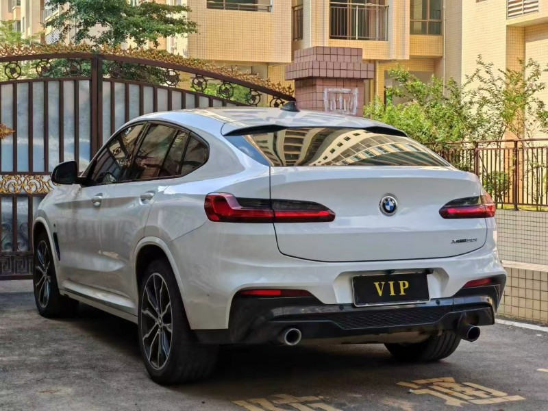 东莞19年宝马X48