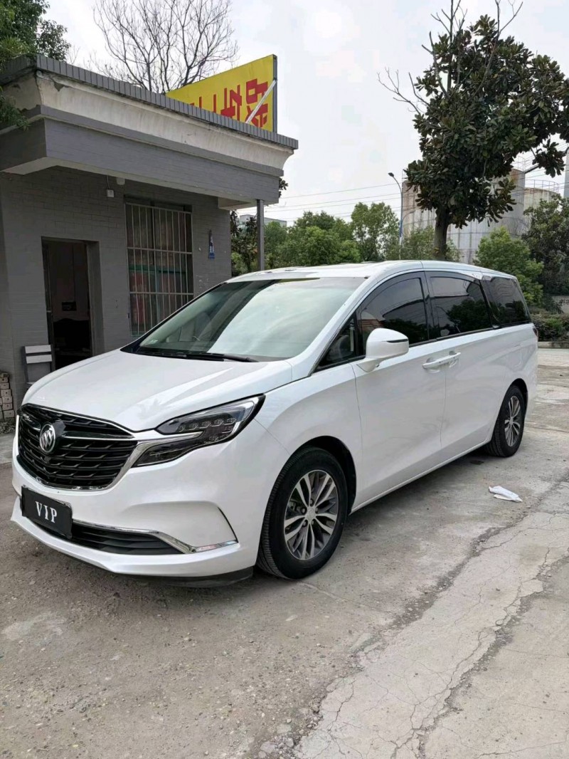 襄阳22年别克GL83