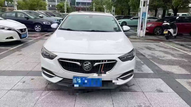 淮安19年别克君威1