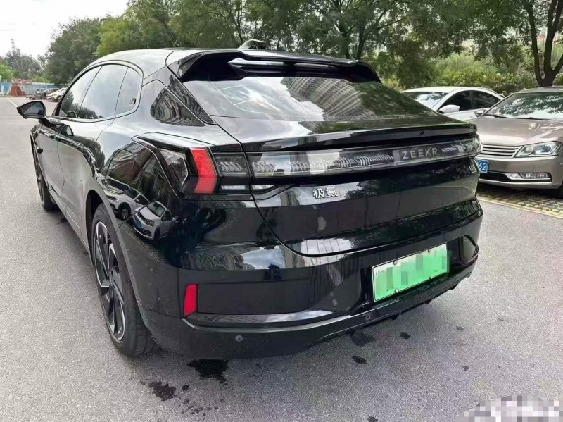 鹤壁23年极氪汽车0017