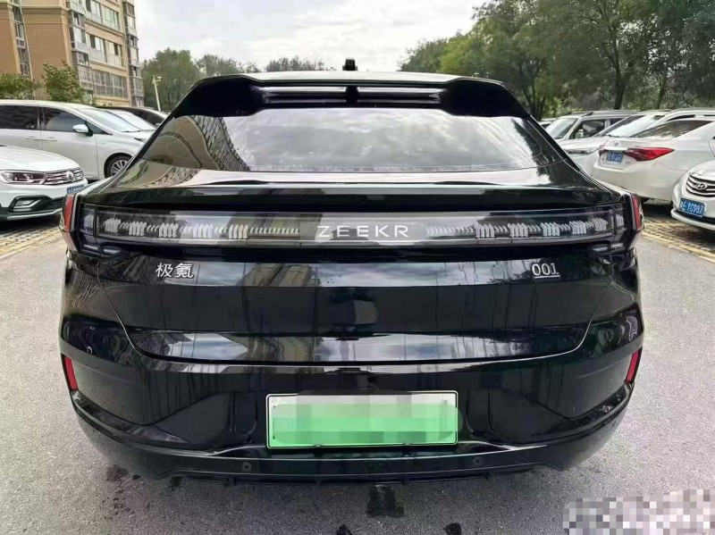 鹤壁23年极氪汽车0019