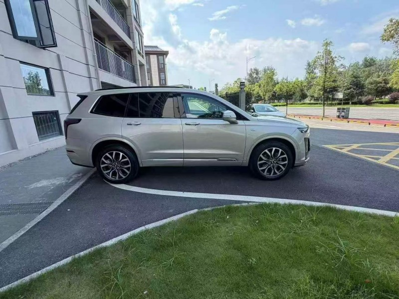常州21年凯迪拉克XT69