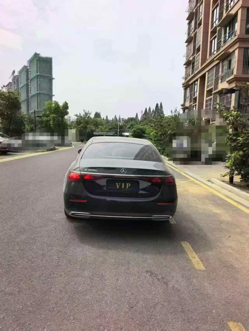 淮北24年奔驰E8