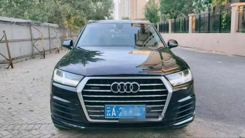 秦皇岛17年奥迪Q71