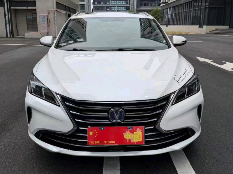 广州19年长安汽车逸动1