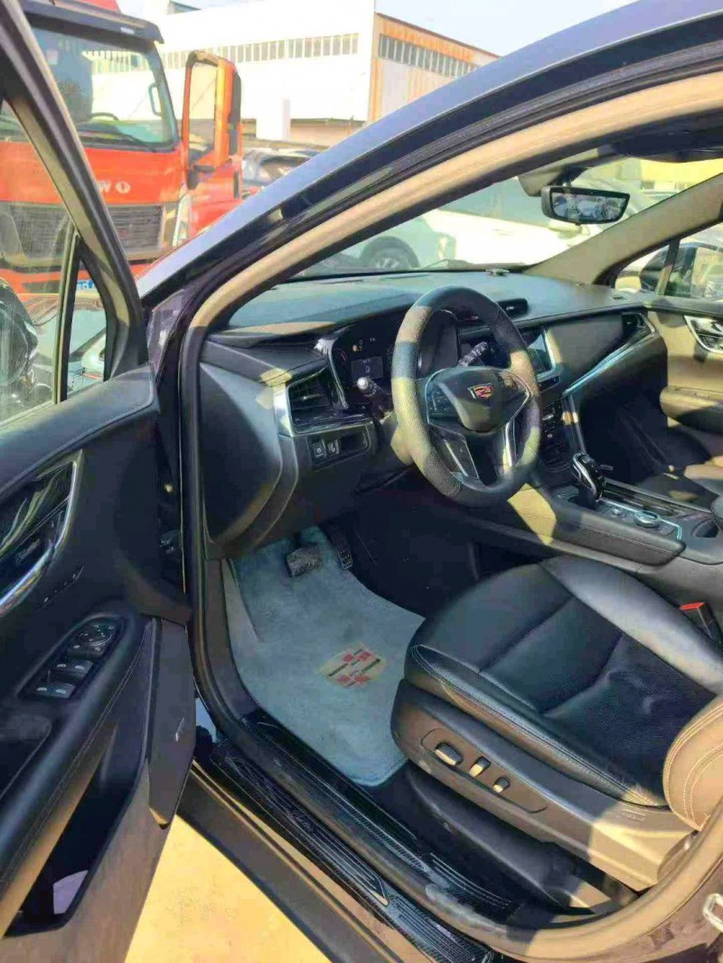 保定20年凯迪拉克XT57