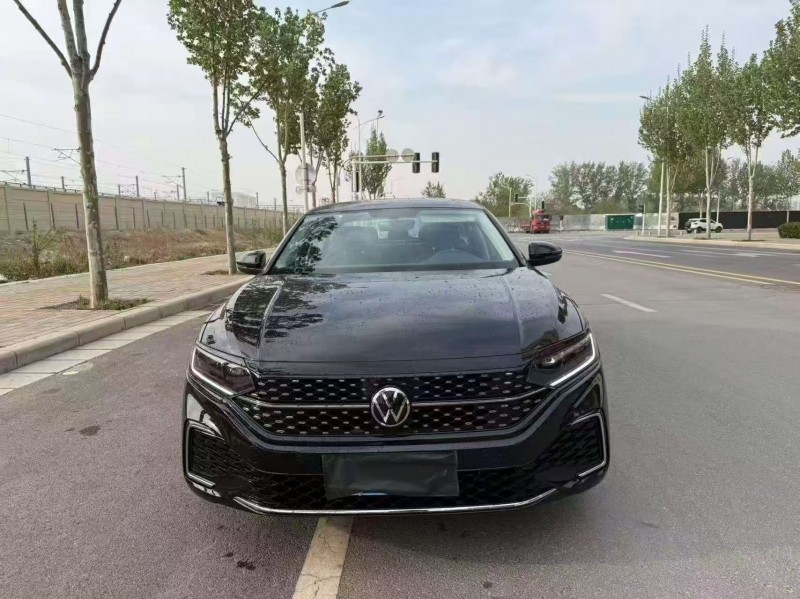 新乡26年大众帕萨特1