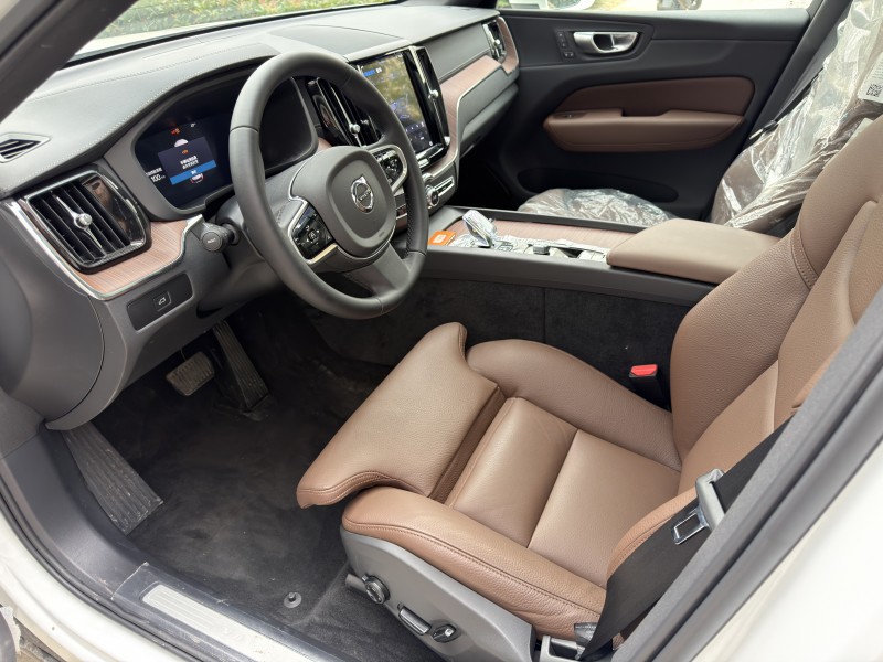济宁25年沃尔沃XC606