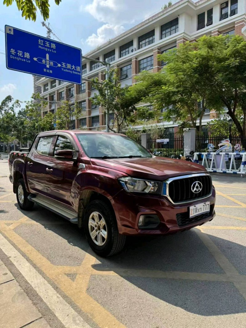 南宁17年大通T602