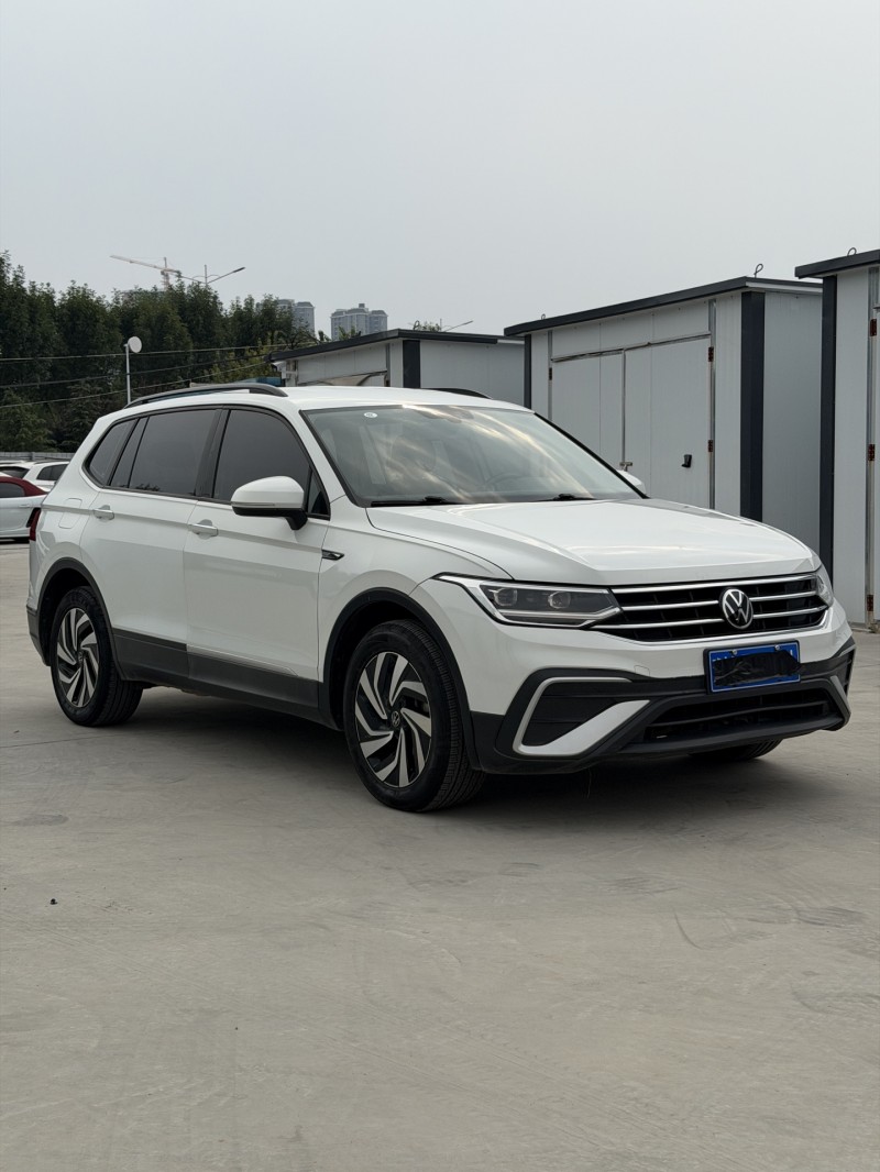 新乡22年大众途观2