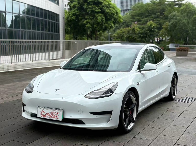 佛山21年特斯拉MODEL 33