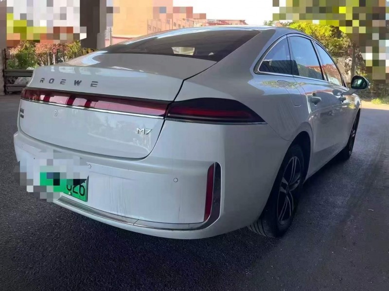 济南26年荣威M77