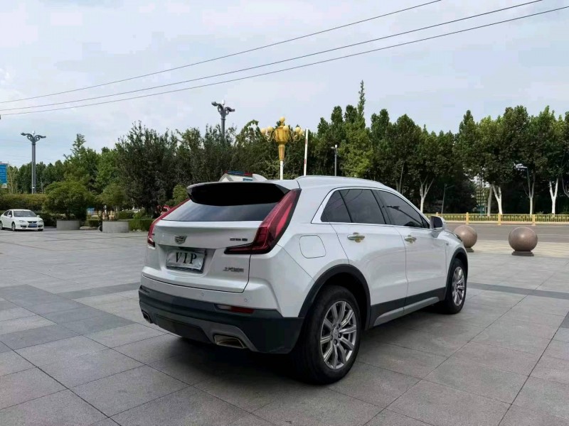 枣庄22年凯迪拉克XT49