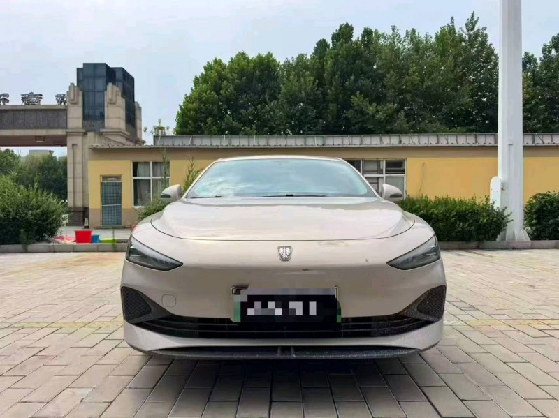 石家庄25年荣威E61