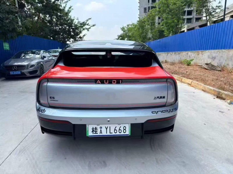 钦州26年奥迪E57