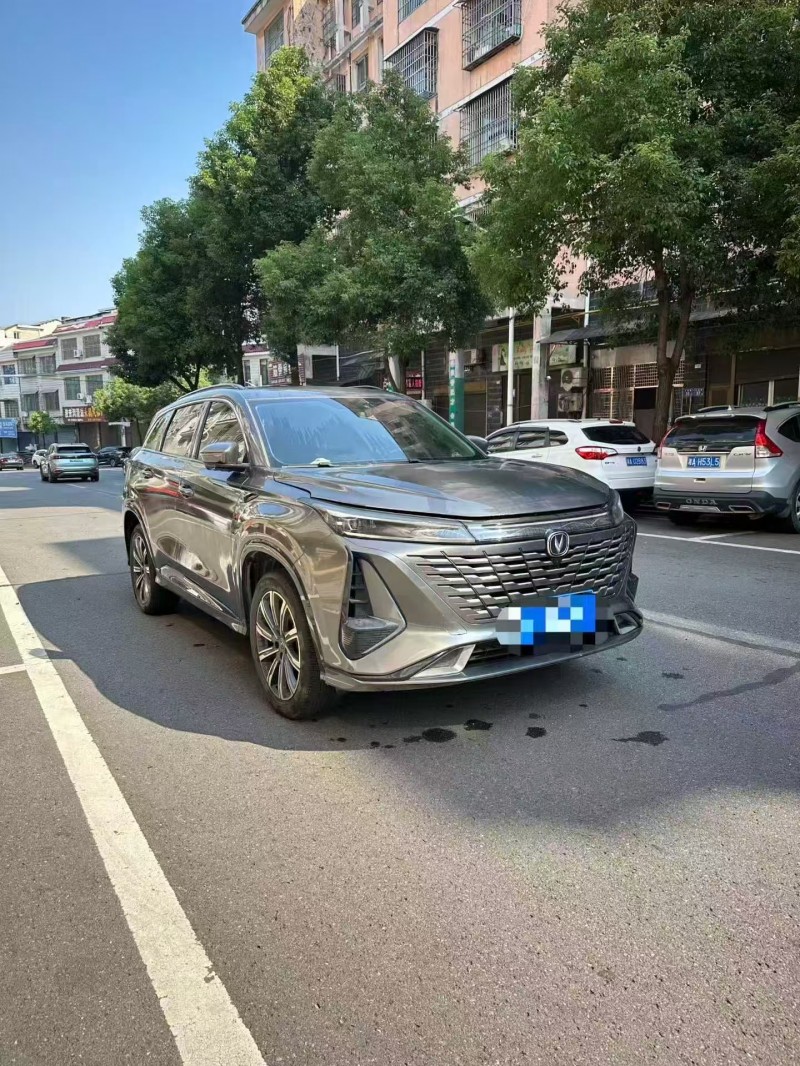 岳阳23年长安汽车CS753