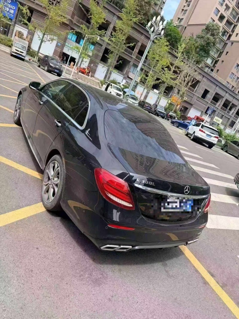 绵阳19年奔驰E8