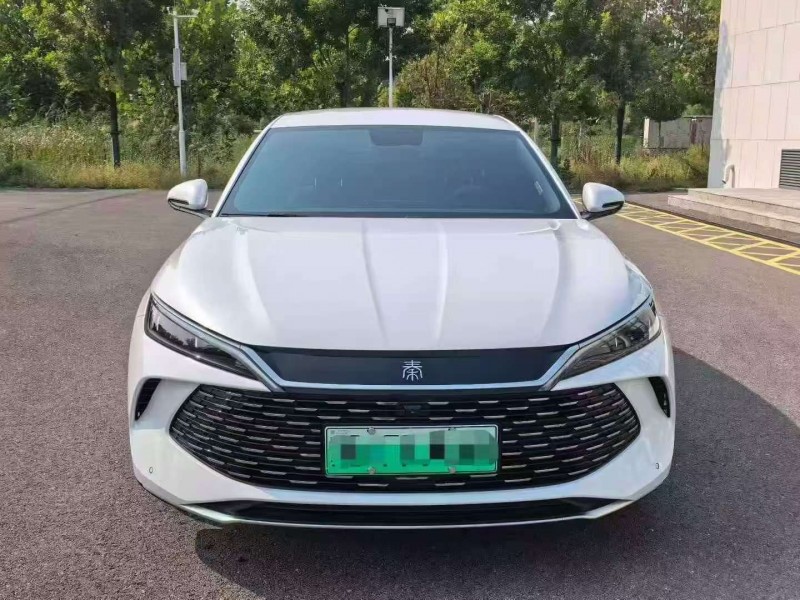 张家口25年比亚迪秦1