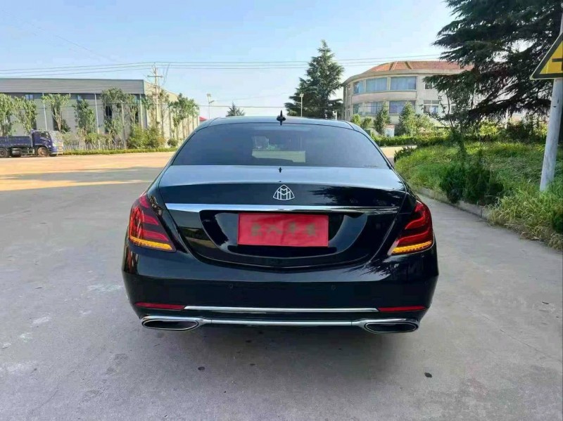 东营19年奔驰S8