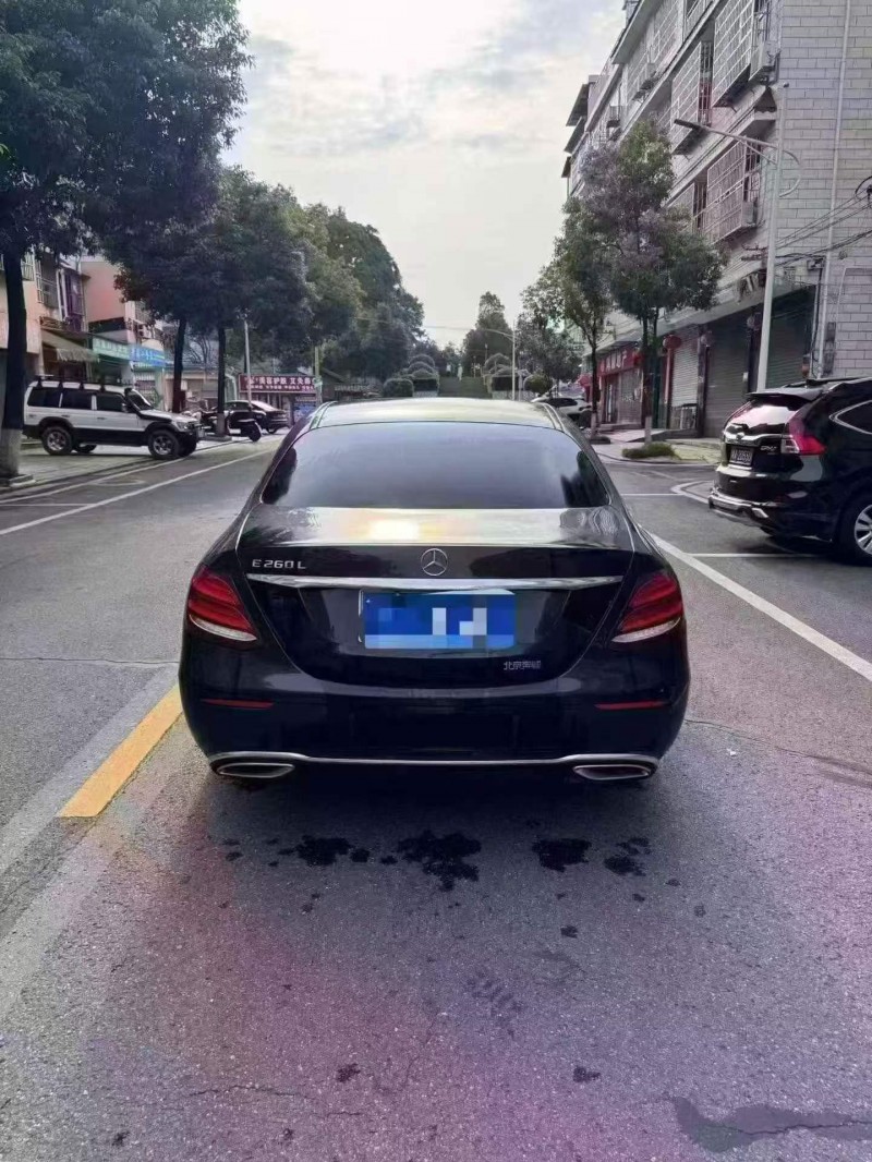 湘潭19年奔驰E8