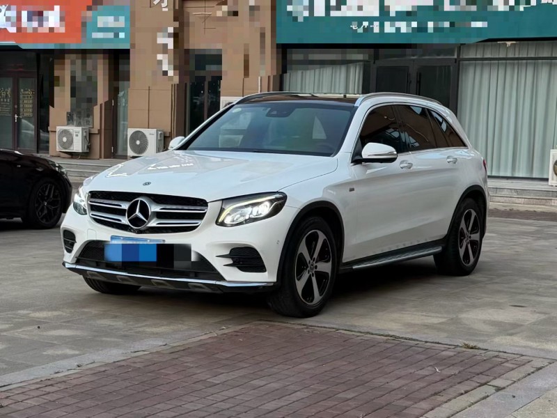 青岛19年奔驰GLC3