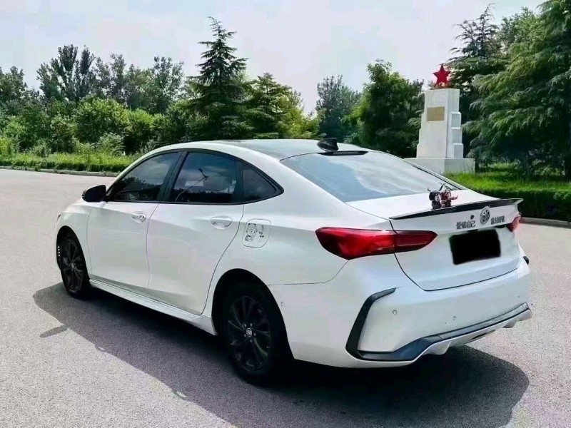 聊城23年别克威朗5