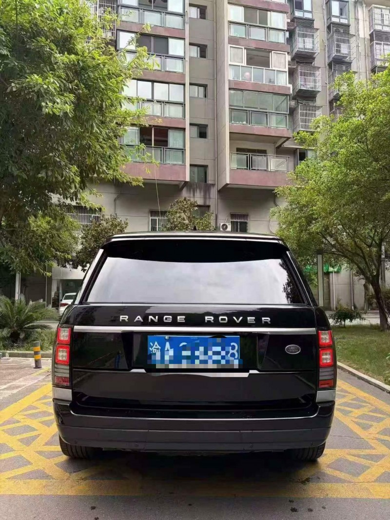 重庆18年路虎揽胜行政9