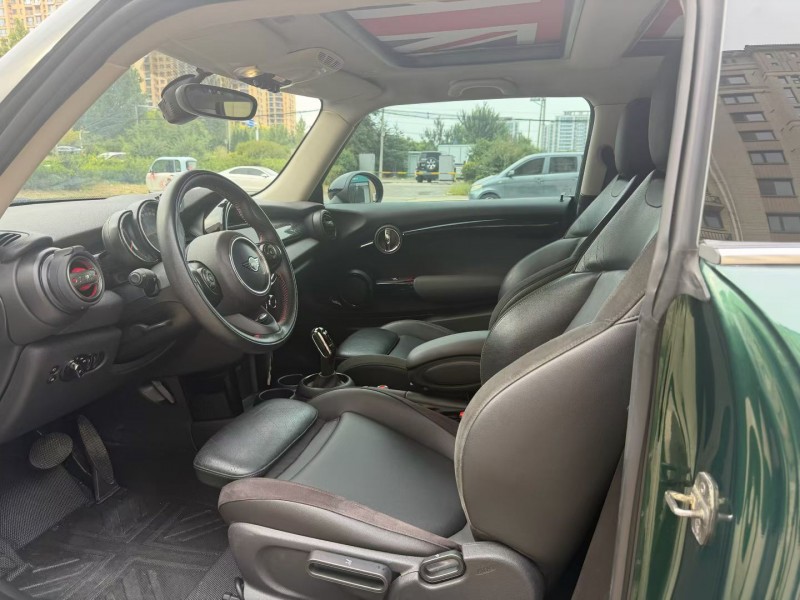 青岛19年MINICooper4