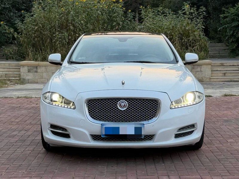 青岛15年捷豹XJL1