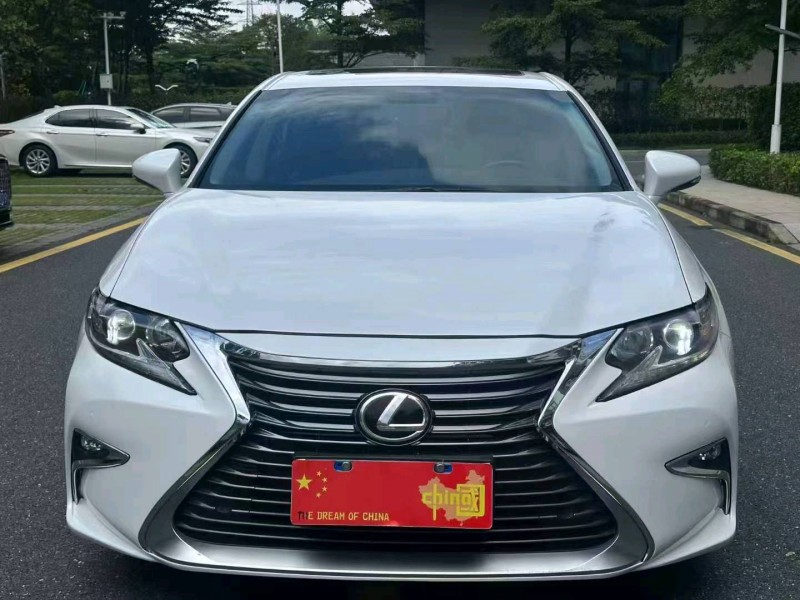 广州18年雷克萨斯ES1