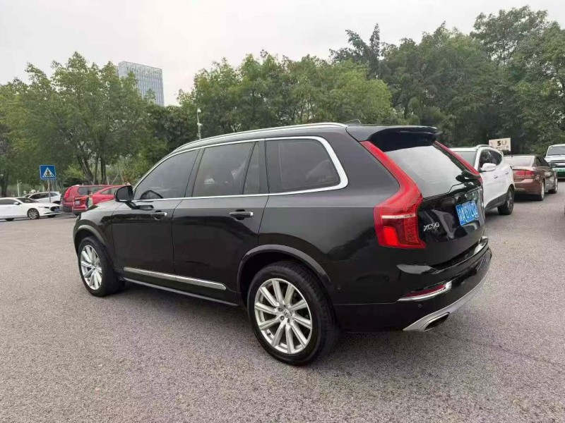 重庆19年沃尔沃XC902
