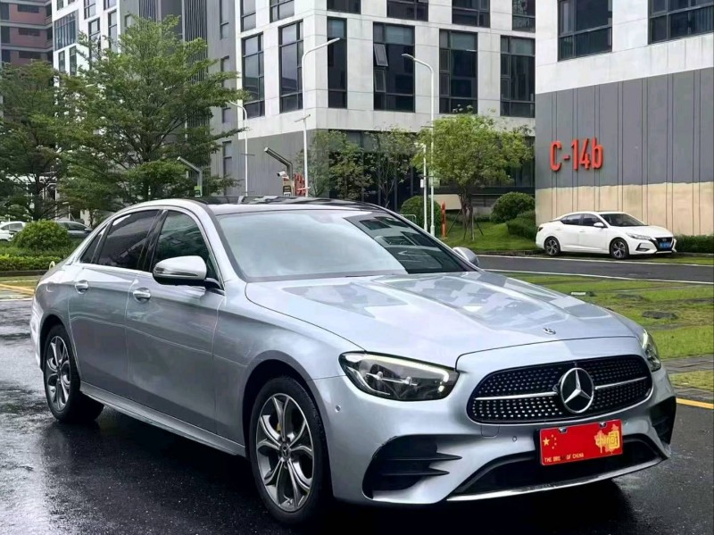 广州21年奔驰E9