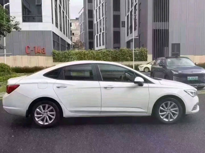 广州20年别克威朗3