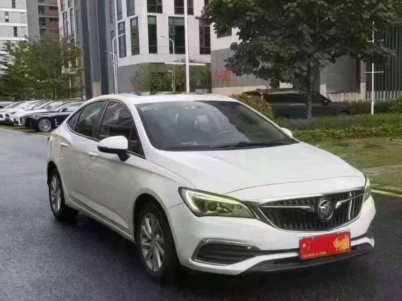 广州20年别克威朗9